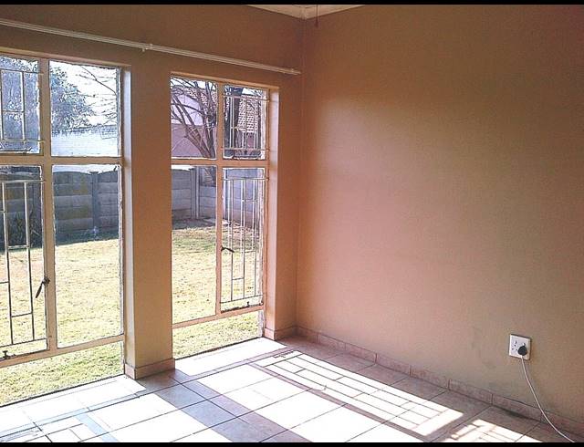 3 BEDROOM HOUSE TO LET IN SASOLBURG EXT 11